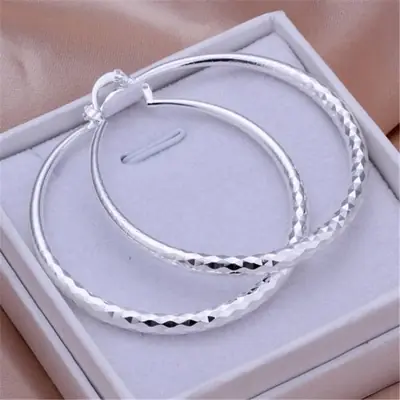 Image de Boucles d'oreilles créoles élégantes 3 cm - Bijoux tendance femme