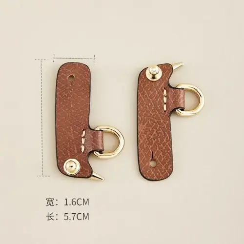 Seuls brown buckles
