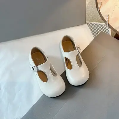 Image de Chaussures Princesse Noires pour Filles - Mode 2025