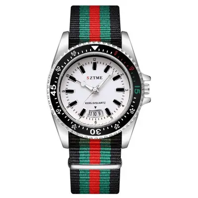 Image de Montre Élégante en Nylon - Style Minimaliste & Lumineux