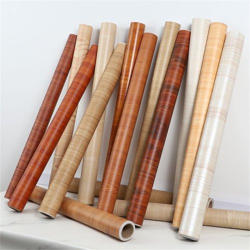 Afbeelding van Waterdichte zelfklevende houtnerf PVC behangfolie 55 cm breed – Ideaal voor deuren, kledingkasten, kasten, tafels en meubilair