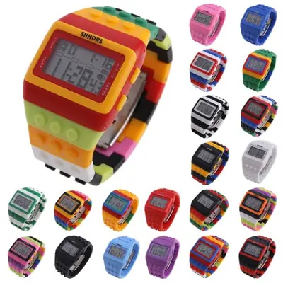 Image de Montre Numérique LED Enfant - Colorée & Sportive