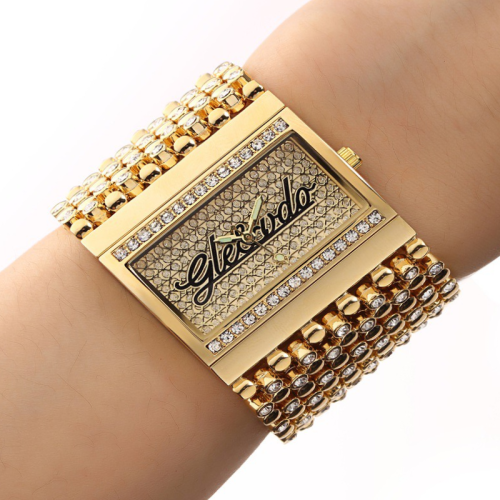 Image of Elegant Gold-Tone Quartz Analog Watch for Women – Simple Casual Design with Classic Style