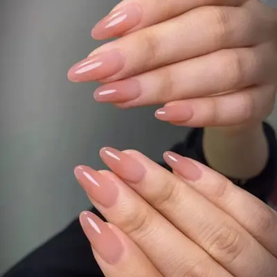 Image de Ongles Faux Noirs Brillants Stiletto - 24 Pièces
