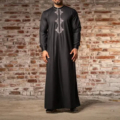 Image de Thobe Arabe Homme - Robe Longue Brodée Style Ethnique