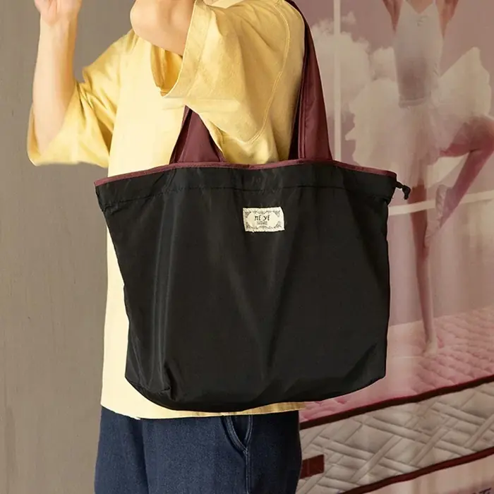 Image de Sac Écologique Pliable & Réutilisable - Grand Volume