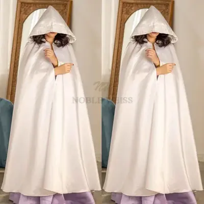 Image de Cape de Mariée Longue à Capuche avec Perles - Élégance Satinée