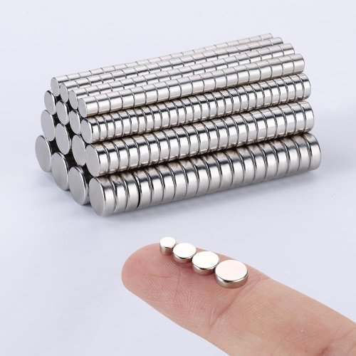 Afbeelding van Multifunctionele Mini Magneten Set – 4 Verschillende Maten voor Koelkast, Kantoor, Ambachten en Wetenschappelijk Experimenten