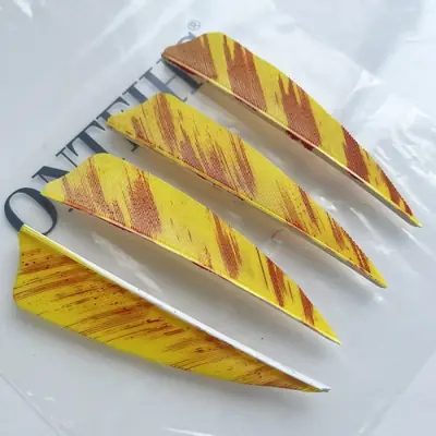 Image de Plumes de Dinde Naturelles 3 Pouces - Lot de 50 pour Flèches de Tir à l'Arc
