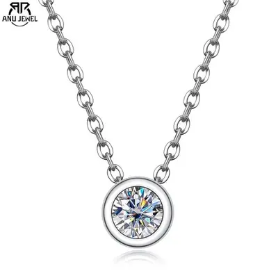 Image de Collier en Argent Sterling 925 avec Moissanite 0.3ct - Plaqué Or 18K