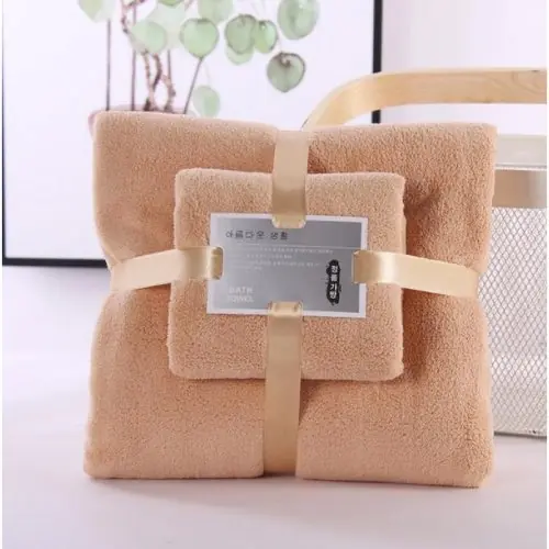 Image de Serviettes de Bain Velours Ultra-Douces - 2 Pièces