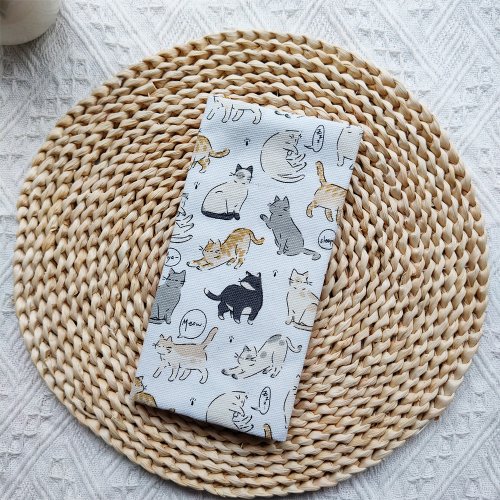 Zwart-witte kat