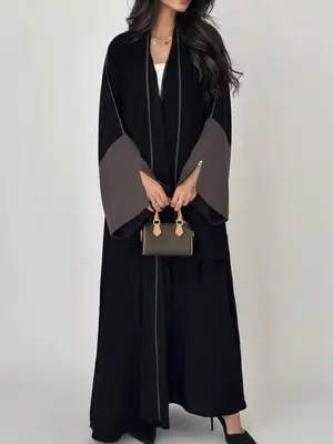 Image de Abaya élégante à manches longues - Mode musulmane