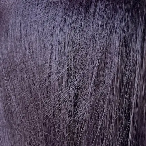 Morado oscuro