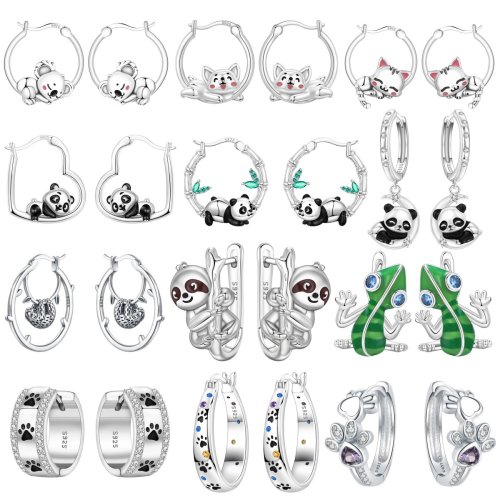 Immagine di Orecchini in Argento Sterling con Gatto Addormentato