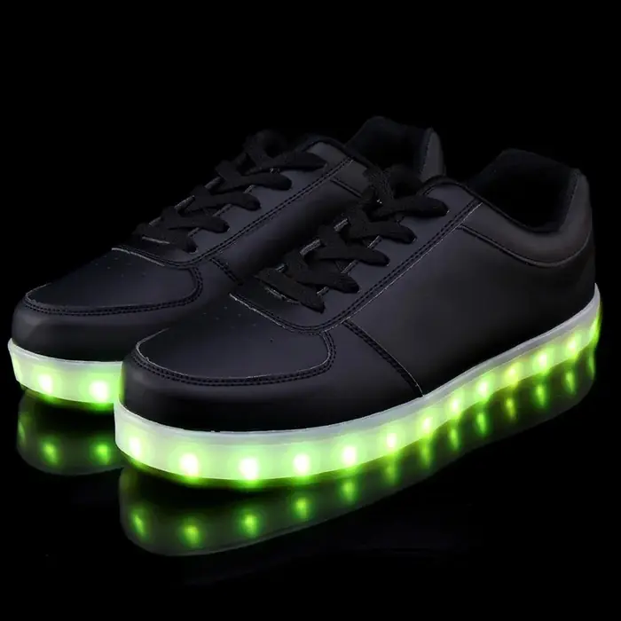 Image de Chaussures LED Lumineuses Unisexe - Noir & Blanc
