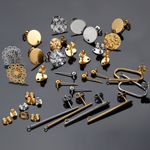 Image de Clous d'oreilles en acier inoxydable - Lot de 10