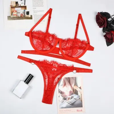 Image de Lingerie Dentelle Transparente - Ensemble Érotique Féminin