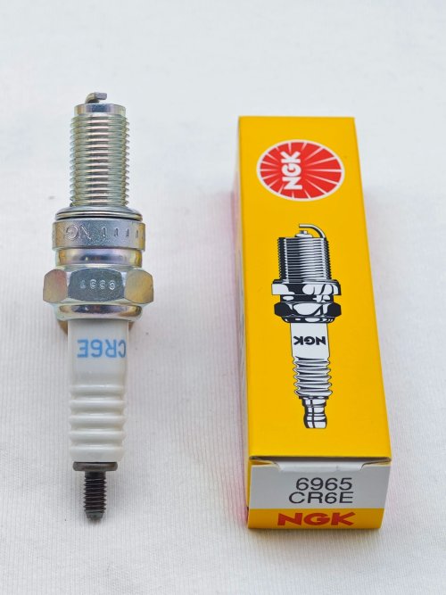 Afbeelding van Originele NGK Bougie voor Motorfietsen - CR6E, CR7E, CR8E, CR9E