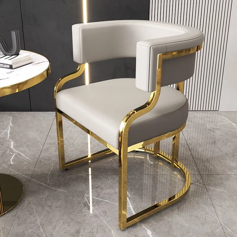 Zdjęcie Eleganckie Meble Skandynawskie – Krzesła do Jadalni i Salonu, Sofa do Manicuru, Krzesło do Makijażu i Wysokiej Klasy Meble do Sypialni