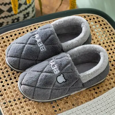 Image de Pantoufles Hommes Fourrure Chaudes & Confortables