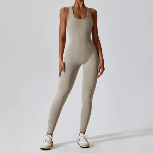 Image de Combinaison Yoga & Fitness Femme - Style Élégant & Confortable
