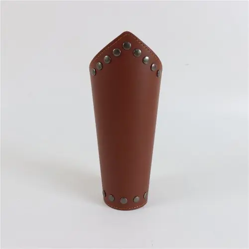 Image de Bras de Cuir Viking - Accessoire Cosplay Médiéval