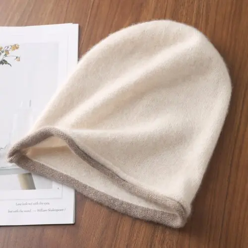 Image de Chapeau d'Hiver en Laine Mérinos - Doux & Chaud