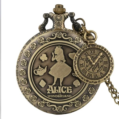Con orologio accessorio