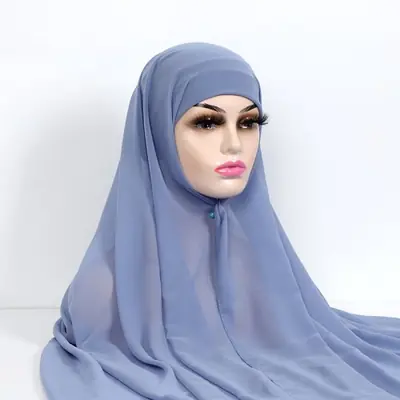 Image de Hijab Instantané Élégant avec Casquette