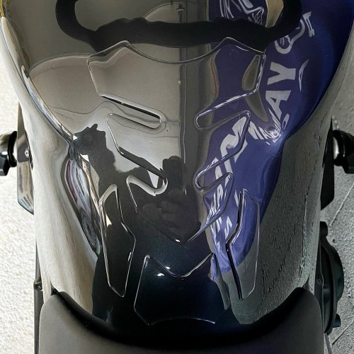 Zdjęcie Przezroczysta, uniwersalna osłona zbiornika paliwa motocykla z żywicy 3D