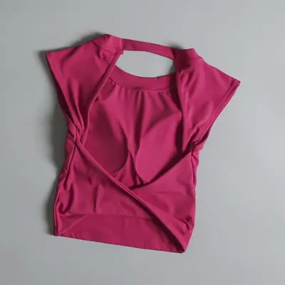 Image de Haut de Yoga Sportif Femme - Séduction & Performance