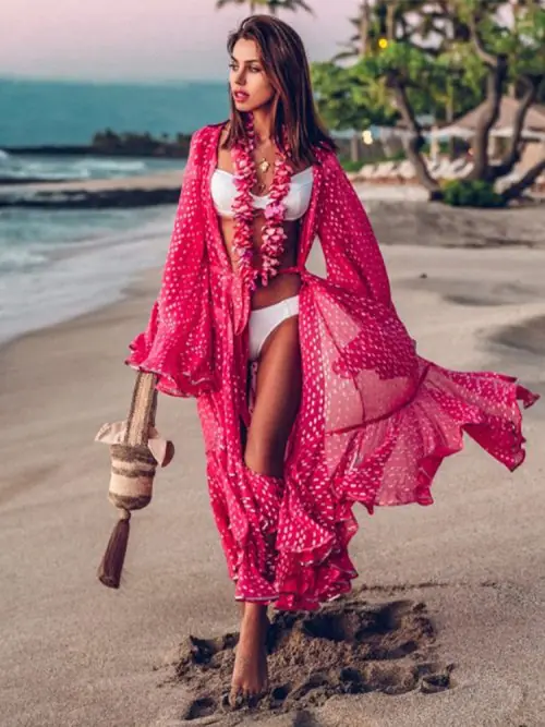 Image de Robe de Plage Tricotée Blanche - Tunique Longue & Élégante