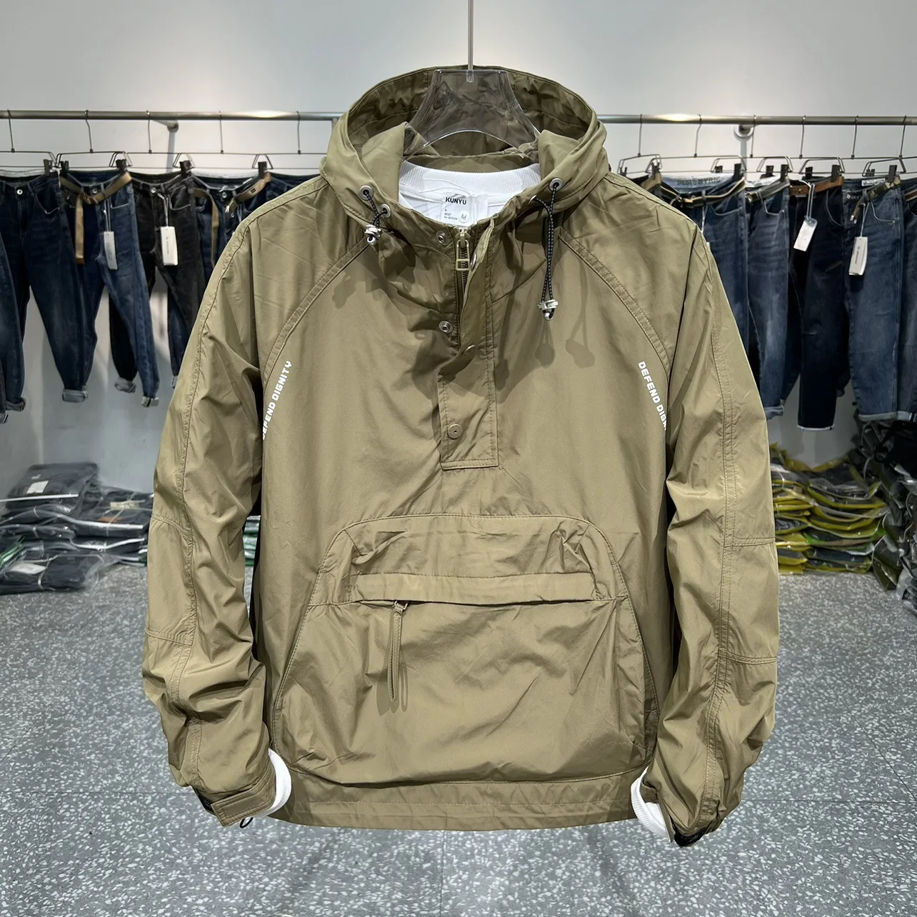 Imagen de Chaquetas de moda coreana para hombre, chaqueta con cremallera, chaqueta de trabajo informal con múltiples bolsillos, traje de béisbol de piloto ajustado