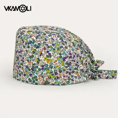 Image de Casquette Médicale Imprimée - Uniforme Pro pour Santé & Beauté