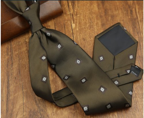 G10