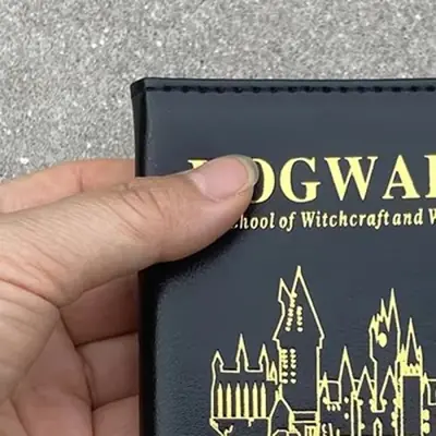 Image de Portefeuille de Voyage Rose pour Passeport - Élégant & Pratique