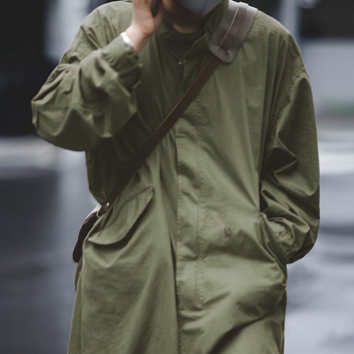 Imagen de Gabardina Vintage M65 para Hombre - Estilo Militar con Cola de Pez