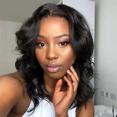 Image de Perruque Bob Courte Lace Front - Cheveux Brésiliens Remy Naturels