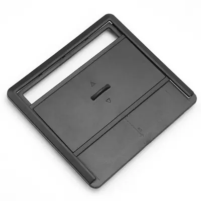 Image de Boîte de Rangement Magnétique Cachée pour Tesla Model Y & Model 3