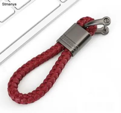Image de Porte-clés en Cuir Tissé à la Main - Élégant & Pratique
