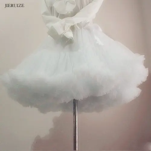 Image de Jupon Balançoire Lolita - Tutu Élégant pour Robe de Bal
