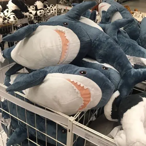 Image de Requin en Peluche Mignon 40-58 cm - Jouet Kawaii pour Enfants