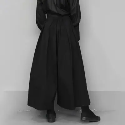 Image de Hakama Gothique Unisexe - Style Samouraï 2024