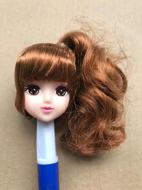 Jenny braunes Pony