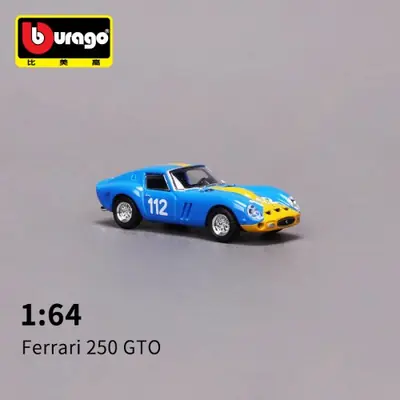 Image de Ferrari 499P 1:64 - Modèle de Voiture de Course en Alliage