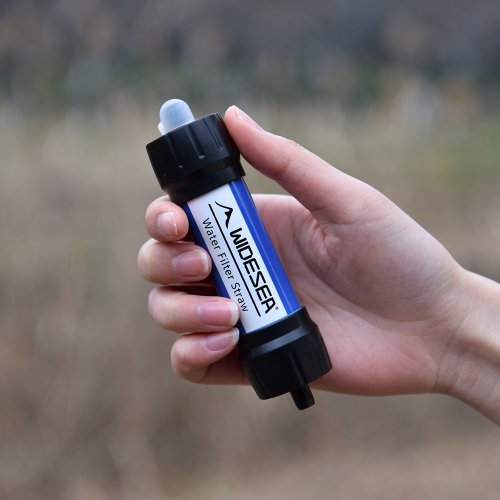 Immagine di Filtro Acqua Portatile per Campeggio con Tecnologia Fibra Cava Medica - Purificatore da 0,01 Micron in Forma di Cannuccia Riutilizzabile