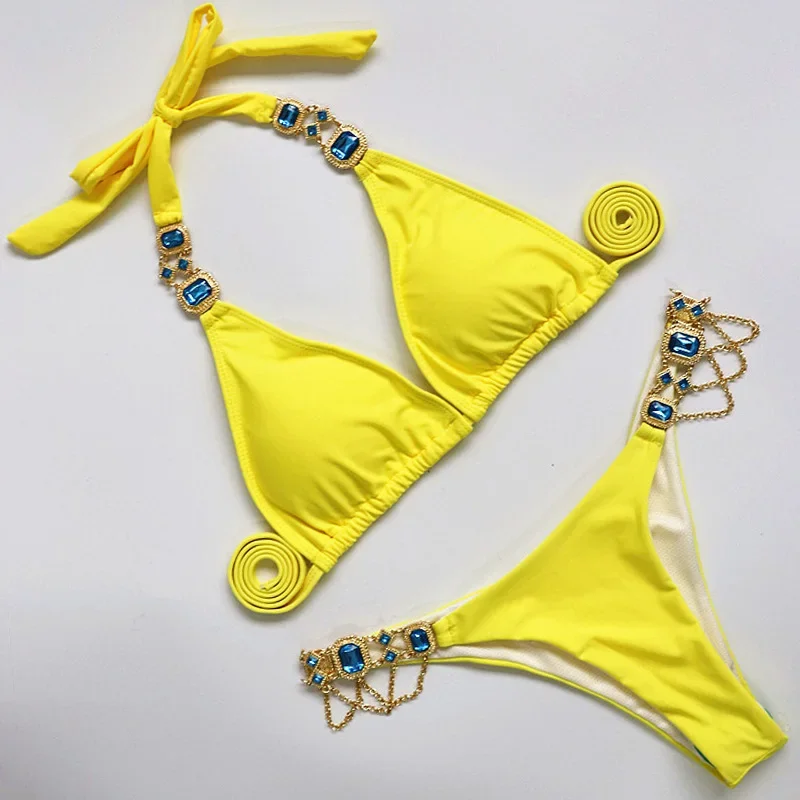 Bild von Eleganter Bikini mit Strass und Ketten – Sexy Badeanzug für Frauen