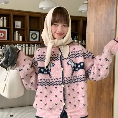 Image de Écharpe en Laine 100% - Foulard Triangulaire Hiver pour Femme