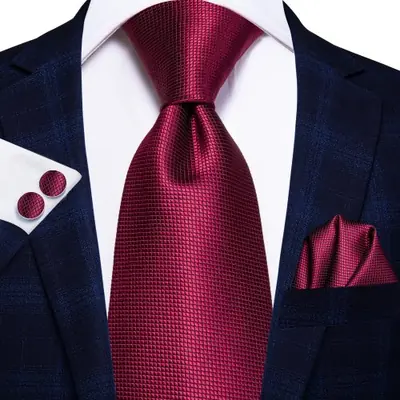 Image de Cravate Bleue Soie Élégante Homme